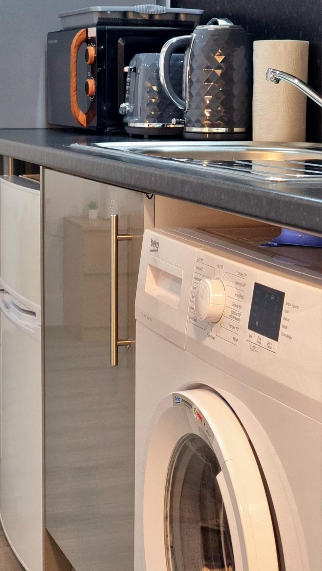 Brand New Collection Of Studios Close To Tube Station London Bagian luar foto