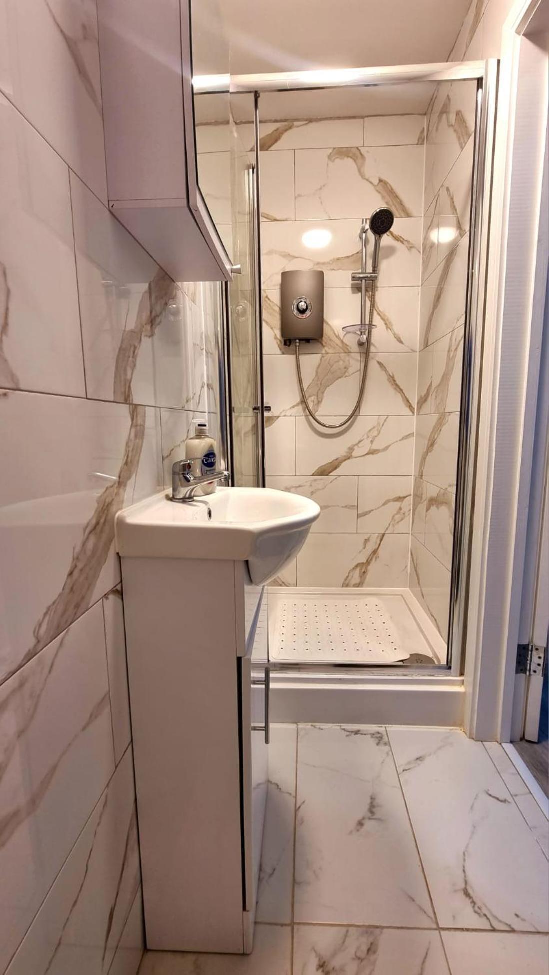 Brand New Collection Of Studios Close To Tube Station London Bagian luar foto